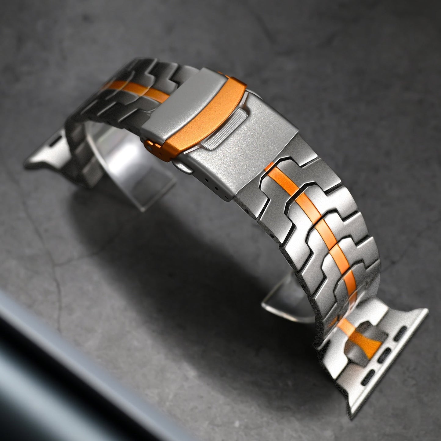 FlexTitan™ band voor Apple Watch | Voeg een vleugje luxe toe: waar stijl en duurzaamheid samenkomen.