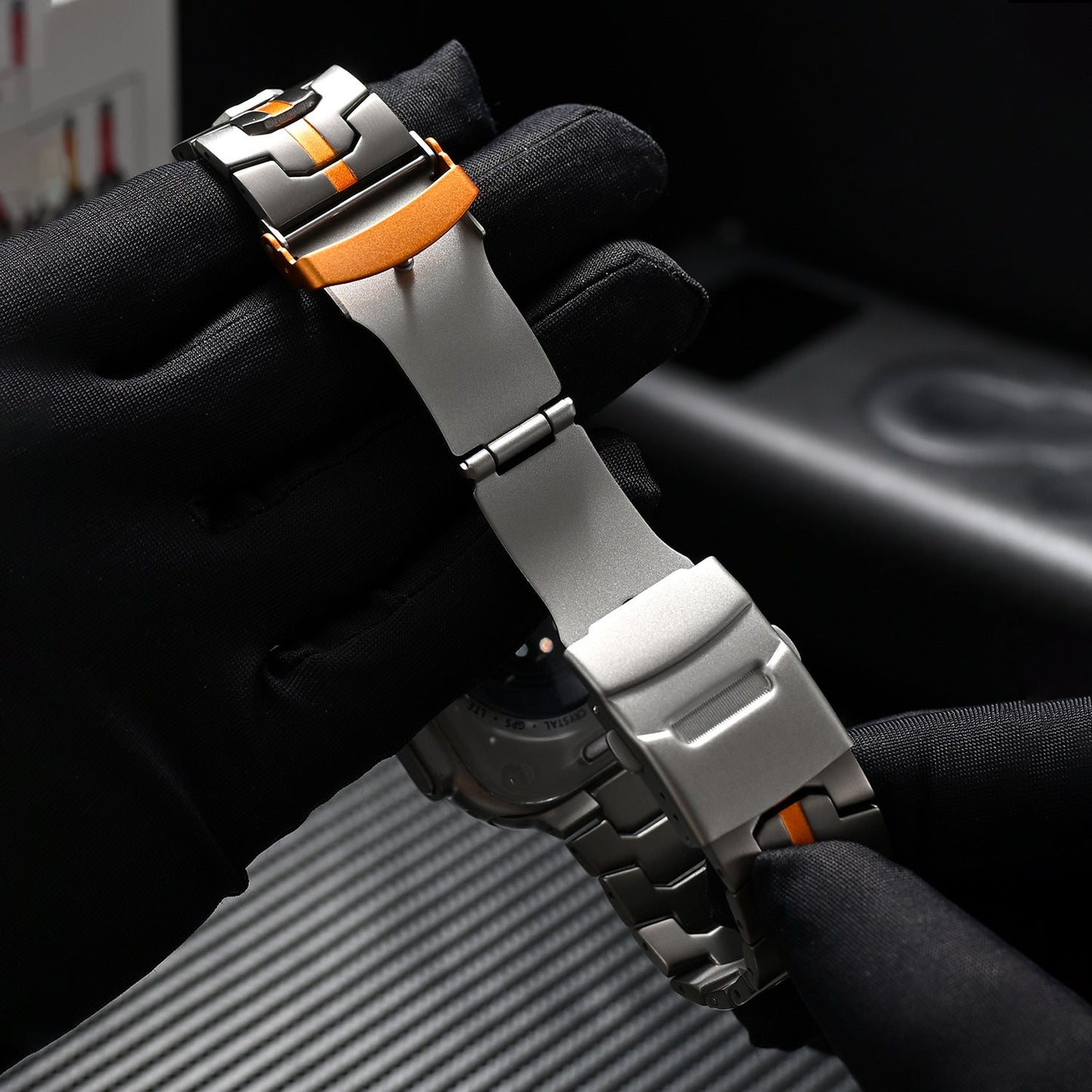 FlexTitan™ band voor Apple Watch | Voeg een vleugje luxe toe: waar stijl en duurzaamheid samenkomen.