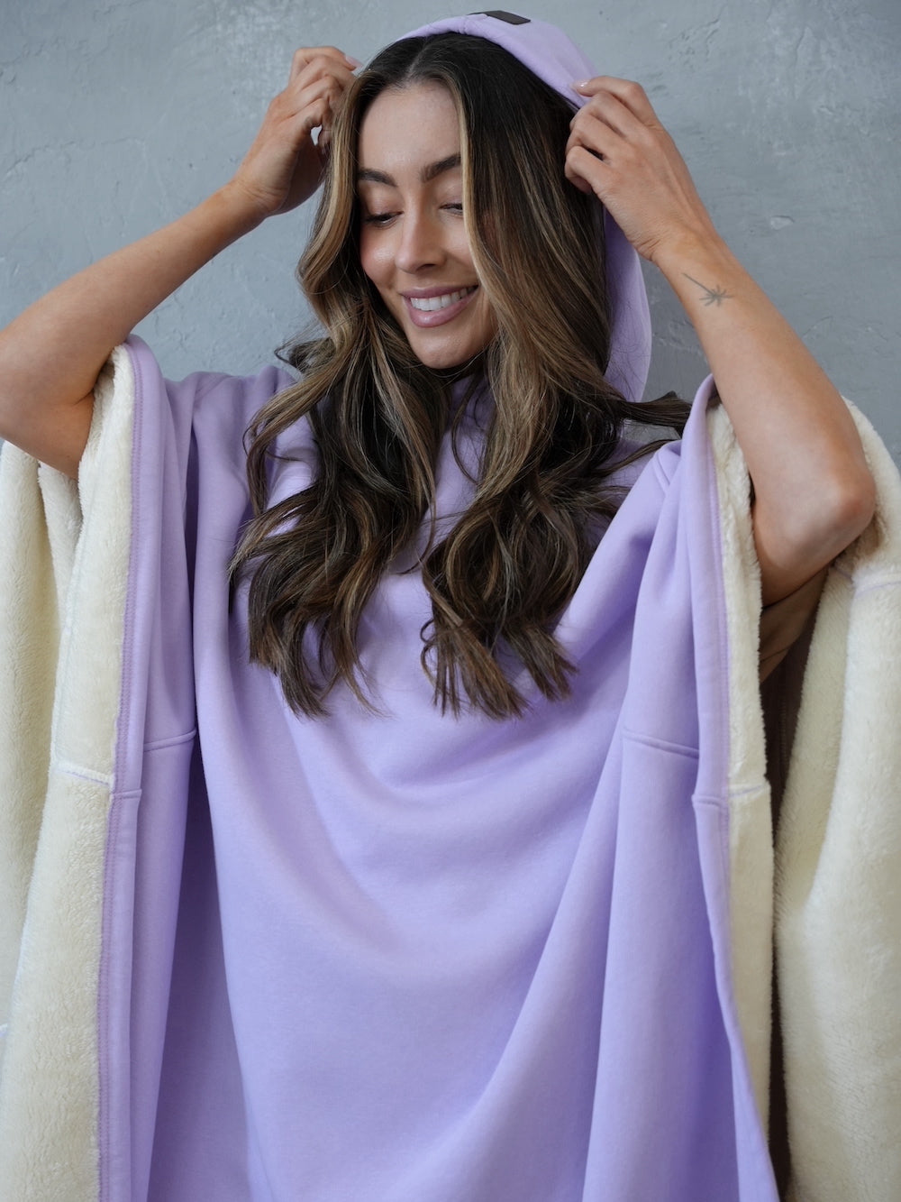 Bayline™ | Cece Hoodie