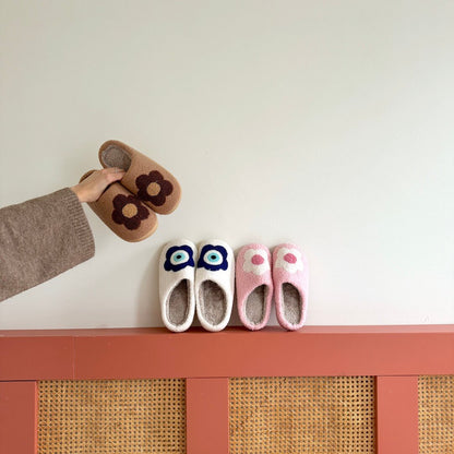 Floral Footsteps™ | Vrolijke lente pantoffels