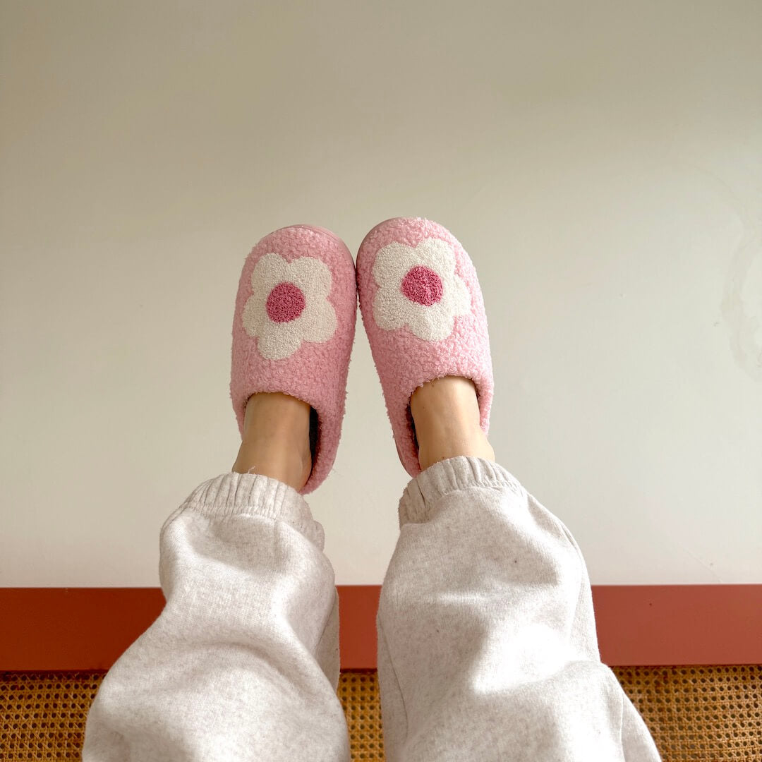 Floral Footsteps™ | Vrolijke lente pantoffels