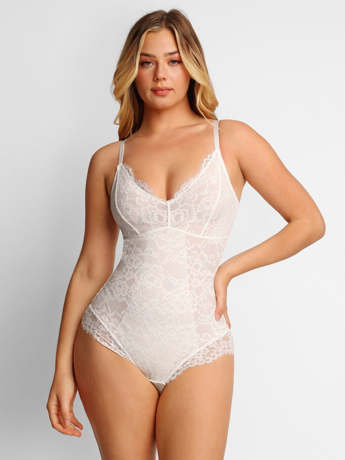 Bayline™ | Kanten Deep-V Hals Bodysuits