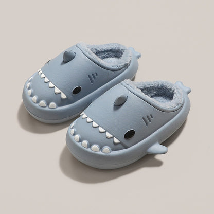 Haai slippers met zachte binnenkant voor kinderen!